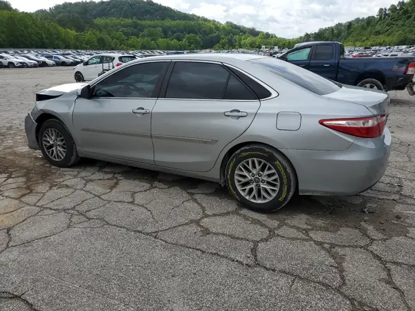 4T4BF1FK0GR578500 2016 TOYOTA CAMRY - Image 2