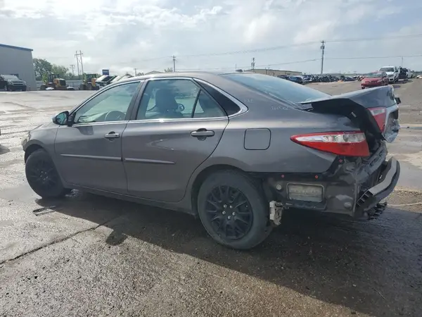 4T4BF1FK1GR520024 2016 TOYOTA CAMRY - Image 2