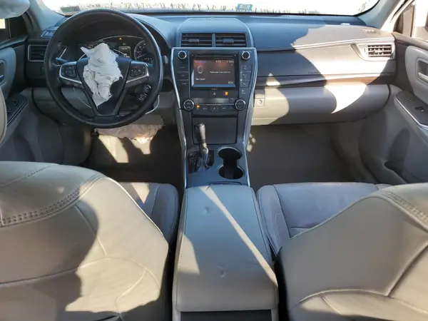 4T4BF1FK1GR521139 2016 TOYOTA CAMRY - Image 8