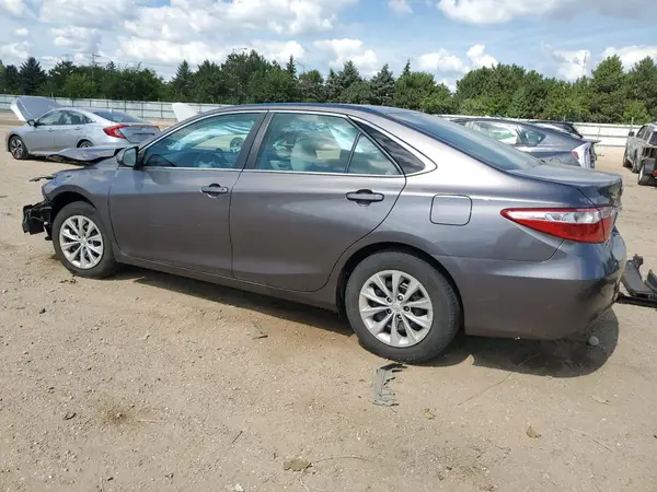 4T4BF1FK1GR525367 2016 TOYOTA CAMRY - Image 2
