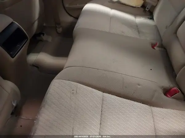4T4BF1FK1GR529869 2016 TOYOTA CAMRY - Image 8