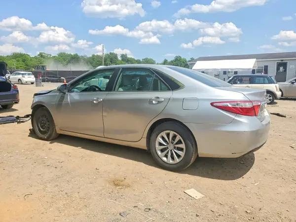 4T4BF1FK1GR530259 2016 TOYOTA CAMRY - Image 2