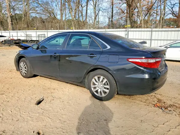 4T4BF1FK1GR531329 2016 TOYOTA CAMRY - Image 2