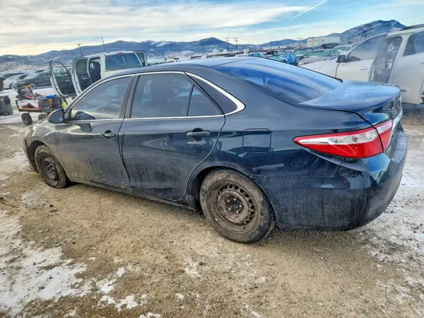 4T4BF1FK1GR534912 2016 TOYOTA CAMRY - Image 2