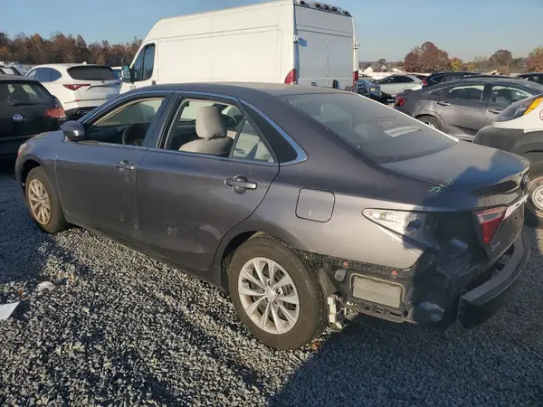 4T4BF1FK1GR540922 2016 TOYOTA CAMRY - Image 2