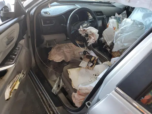 4T4BF1FK1GR543884 2016 TOYOTA CAMRY - Image 8