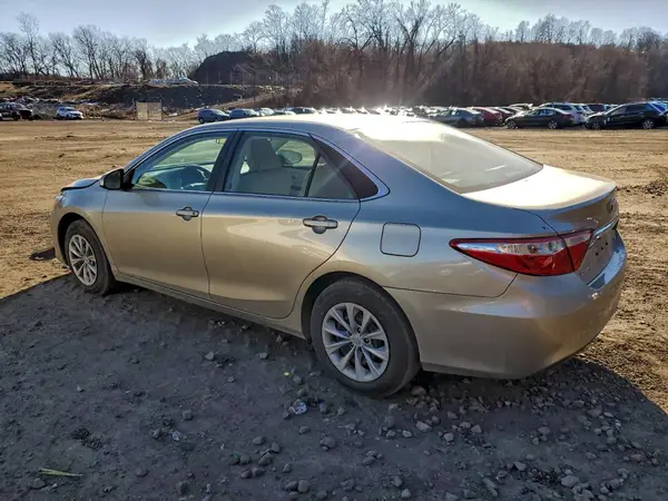 4T4BF1FK1GR544114 2016 TOYOTA CAMRY - Image 2