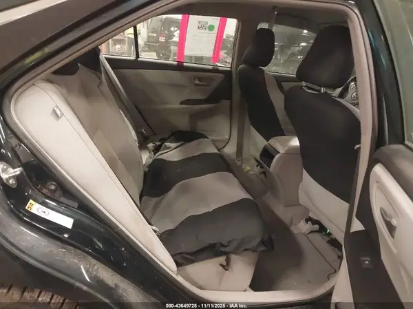 4T4BF1FK1GR550270 2016 TOYOTA CAMRY - Image 8