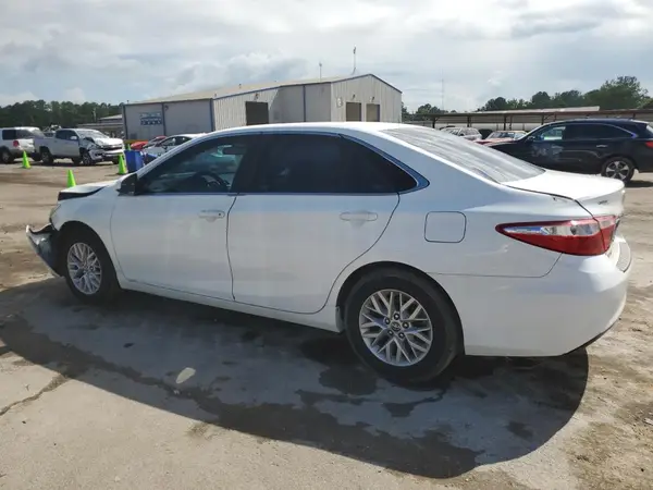 4T4BF1FK1GR554920 2016 TOYOTA CAMRY - Image 2
