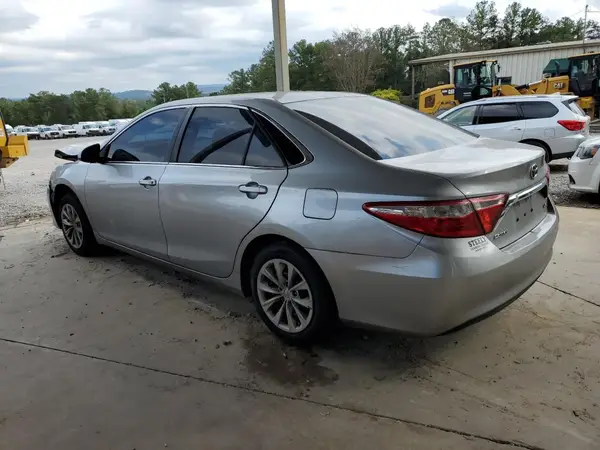 4T4BF1FK1GR555176 2016 TOYOTA CAMRY - Image 2