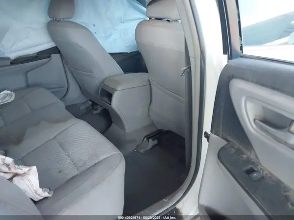 4T4BF1FK1GR556392 2016 TOYOTA CAMRY - Image 8