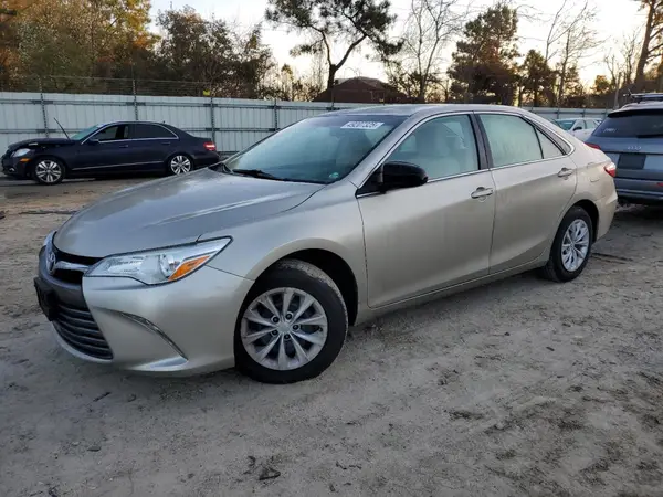 4T4BF1FK1GR557168 2016 TOYOTA CAMRY - Image 1