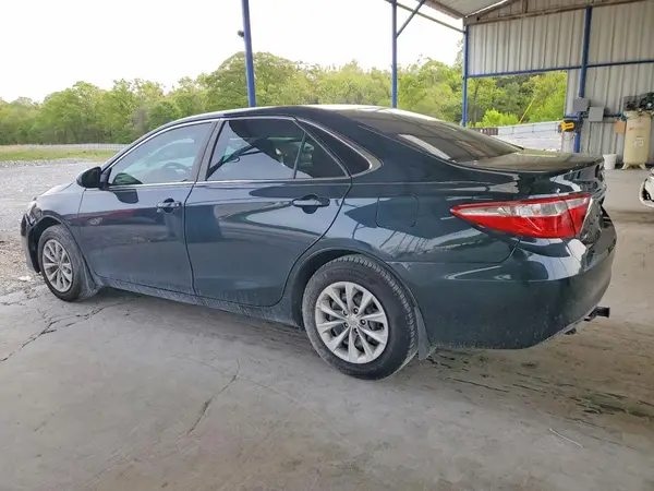 4T4BF1FK1GR559003 2016 TOYOTA CAMRY - Image 2