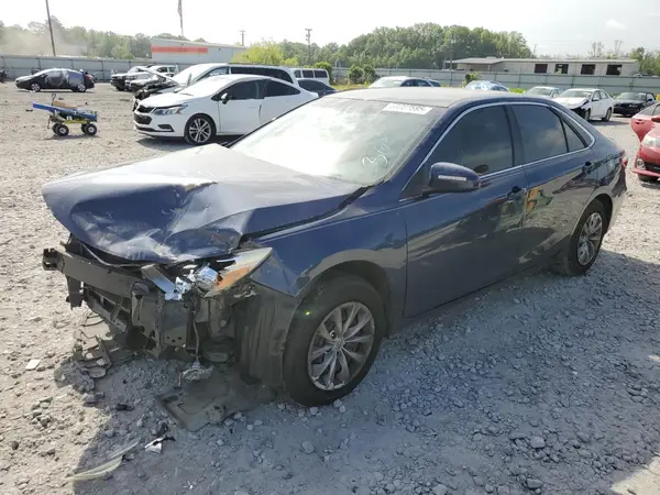 4T4BF1FK1GR561916 2016 TOYOTA CAMRY - Image 1