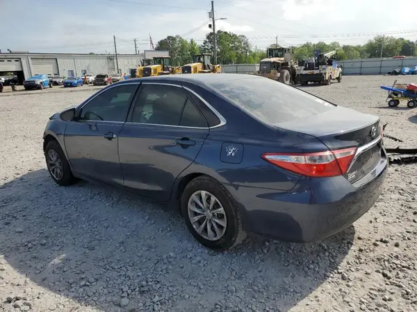 4T4BF1FK1GR561916 2016 TOYOTA CAMRY - Image 2