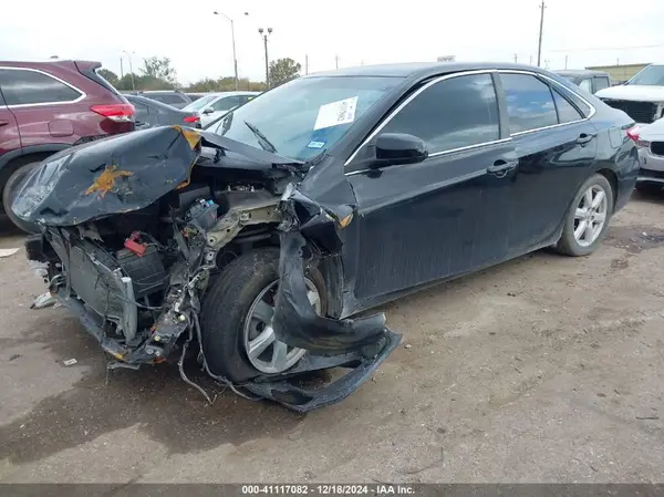4T4BF1FK1GR563021 2016 TOYOTA CAMRY - Image 2