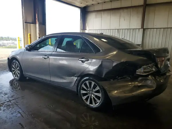 4T4BF1FK1GR566484 2016 TOYOTA CAMRY - Image 2