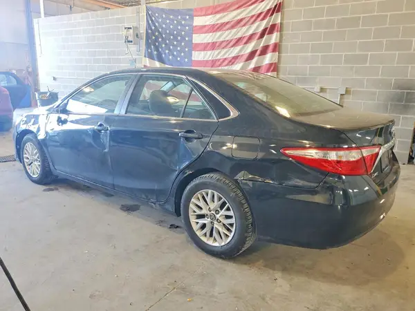 4T4BF1FK1GR573287 2016 TOYOTA CAMRY - Image 2