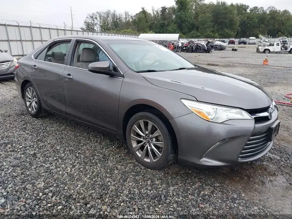4T4BF1FK1GR574374 2016 TOYOTA CAMRY - Image 1