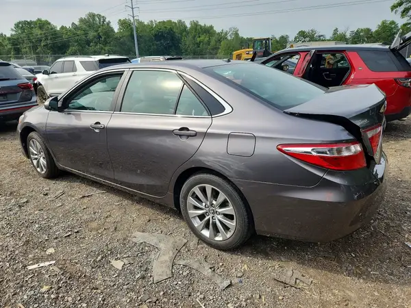 4T4BF1FK1GR580451 2016 TOYOTA CAMRY - Image 2