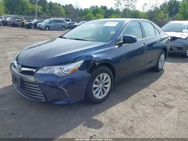 4T4BF1FK2GR522154 2016 TOYOTA CAMRY - Image 2