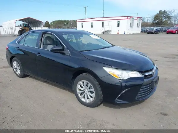 4T4BF1FK2GR522770 2016 TOYOTA CAMRY - Image 1