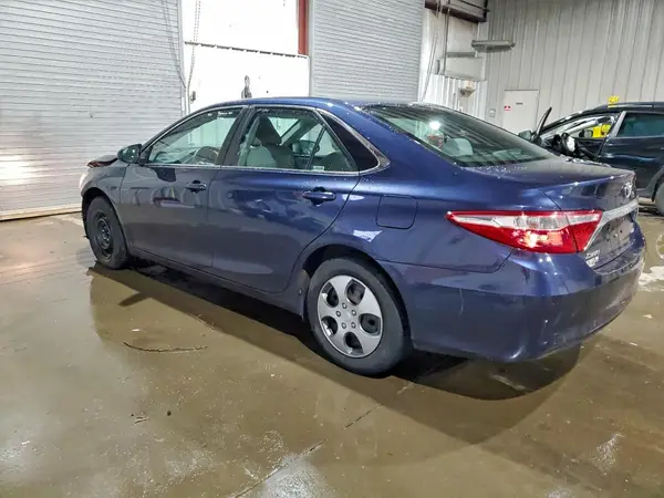 4T4BF1FK2GR524387 2016 TOYOTA CAMRY - Image 2
