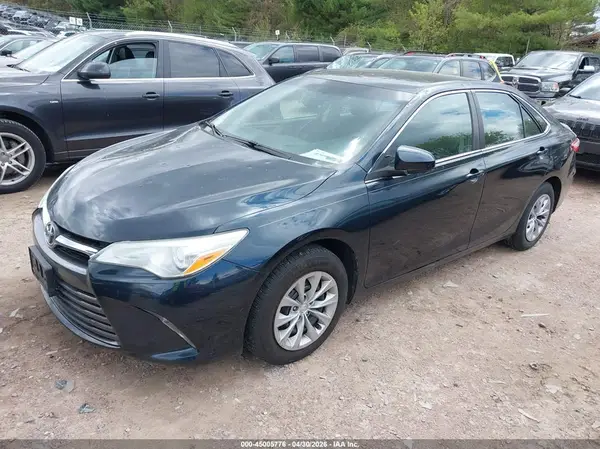 4T4BF1FK2GR537026 2016 TOYOTA CAMRY - Image 2
