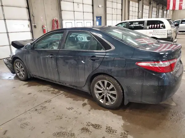 4T4BF1FK2GR541030 2016 TOYOTA CAMRY - Image 2