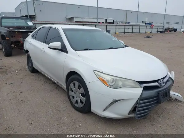 4T4BF1FK2GR542176 2016 TOYOTA CAMRY - Image 1