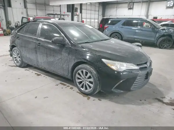 4T4BF1FK2GR544574 2016 TOYOTA CAMRY - Image 1