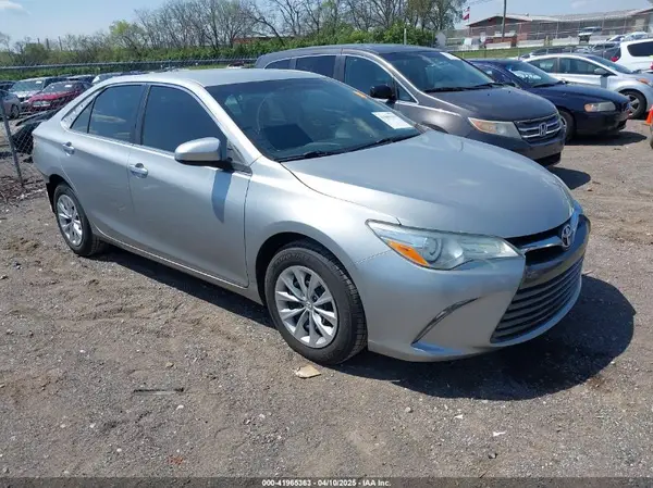 4T4BF1FK2GR548706 2016 TOYOTA CAMRY - Image 1