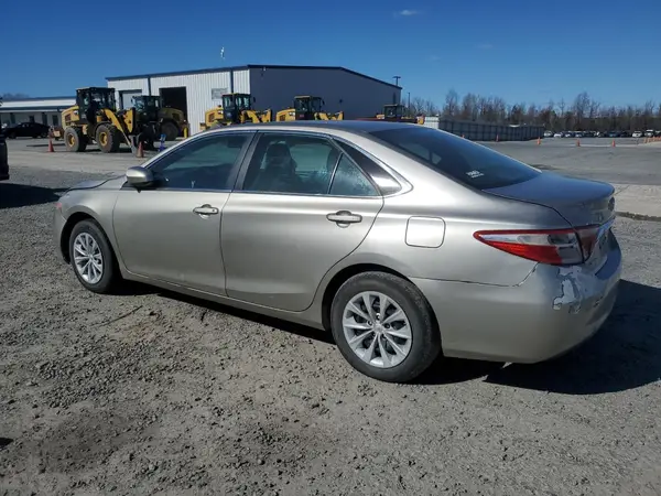 4T4BF1FK2GR551332 2016 TOYOTA CAMRY - Image 2