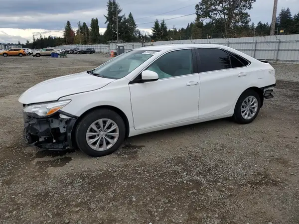 4T4BF1FK2GR551864 2016 TOYOTA CAMRY - Image 1