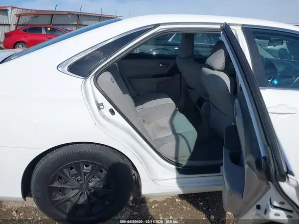 4T4BF1FK2GR553744 2016 TOYOTA CAMRY - Image 8