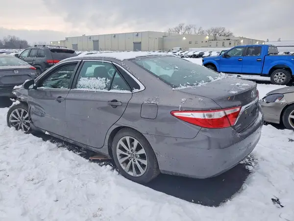 4T4BF1FK2GR554442 2016 TOYOTA CAMRY - Image 2