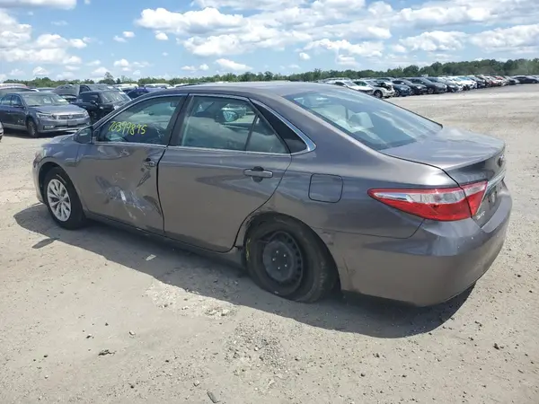 4T4BF1FK2GR567286 2016 TOYOTA CAMRY - Image 2
