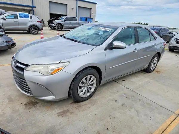 4T4BF1FK2GR568728 2016 TOYOTA CAMRY - Image 1