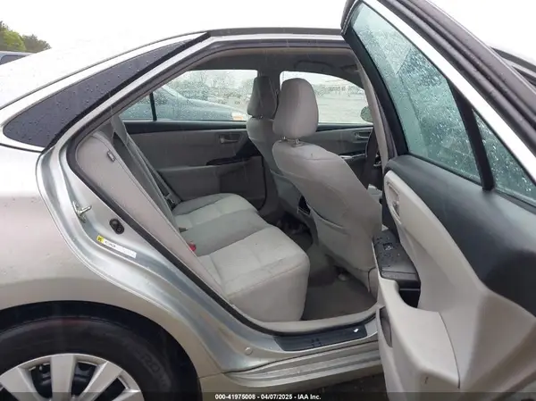 4T4BF1FK2GR568941 2016 TOYOTA CAMRY - Image 8