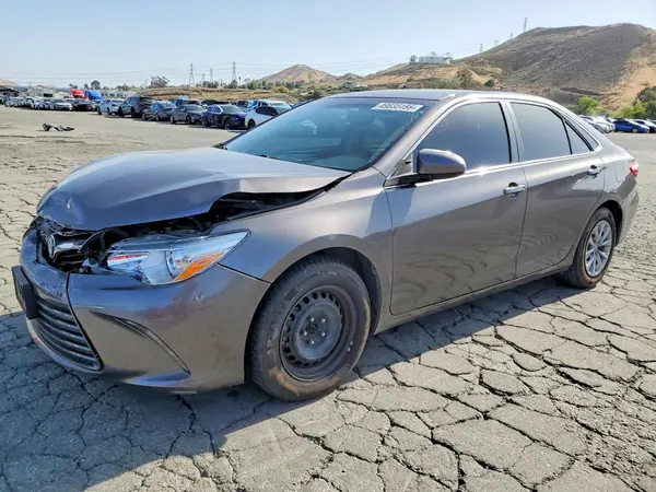 4T4BF1FK2GR569071 2016 TOYOTA CAMRY - Image 1