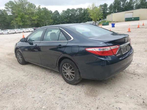 4T4BF1FK2GR572763 2016 TOYOTA CAMRY - Image 2