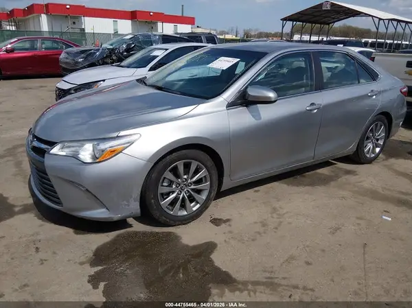 4T4BF1FK2GR573377 2016 TOYOTA CAMRY - Image 2