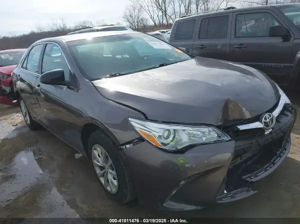 4T4BF1FK2GR574514 2016 TOYOTA CAMRY - Image 1