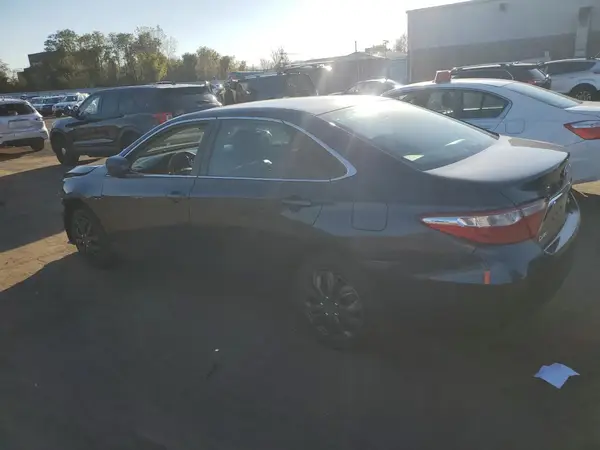 4T4BF1FK2GR574612 2016 TOYOTA CAMRY - Image 2