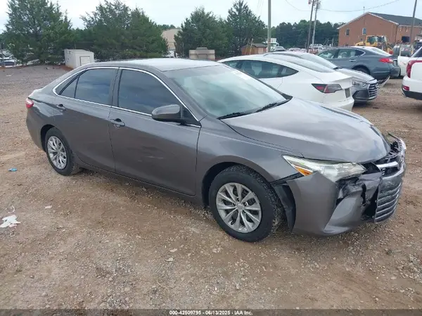 4T4BF1FK2GR578188 2016 TOYOTA CAMRY - Image 1