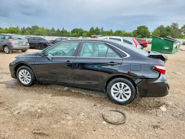 4T4BF1FK3GR521014 2016 TOYOTA CAMRY - Image 2