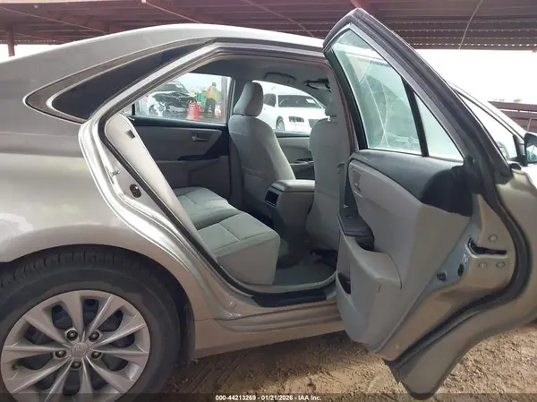 4T4BF1FK3GR522230 2016 TOYOTA CAMRY - Image 8