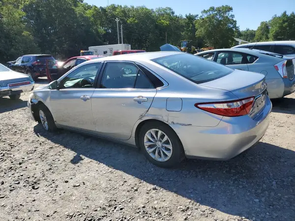 4T4BF1FK3GR522857 2016 TOYOTA CAMRY - Image 2