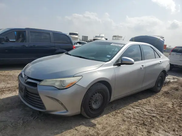 4T4BF1FK3GR530358 2016 TOYOTA CAMRY - Image 1