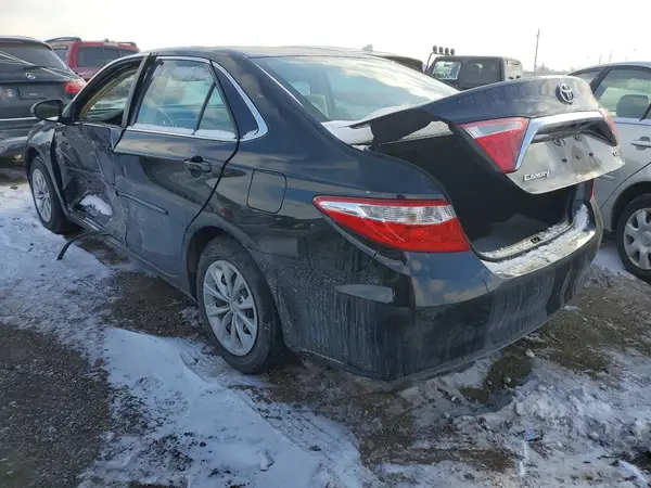 4T4BF1FK3GR530442 2016 TOYOTA CAMRY - Image 2